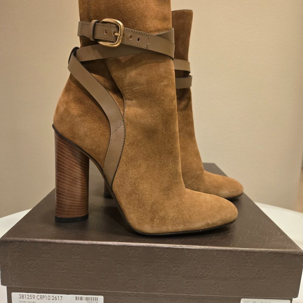 Gucci Maori Lifford Heeled Boots in Beige Suede with leather straps Size: US 9